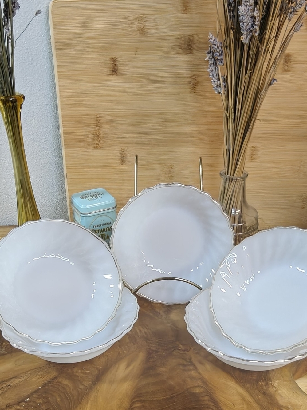 Anchor Hocking Gold Trimmed Milk Glass Bowl Set of 5
